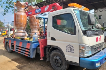 Xe ÔTÔ cẩu hàng 15 đến 20 tấn